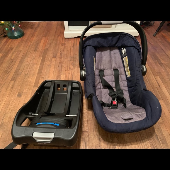 EDDIE BAUER INFANT CARSEAT - Picture 3 of 3